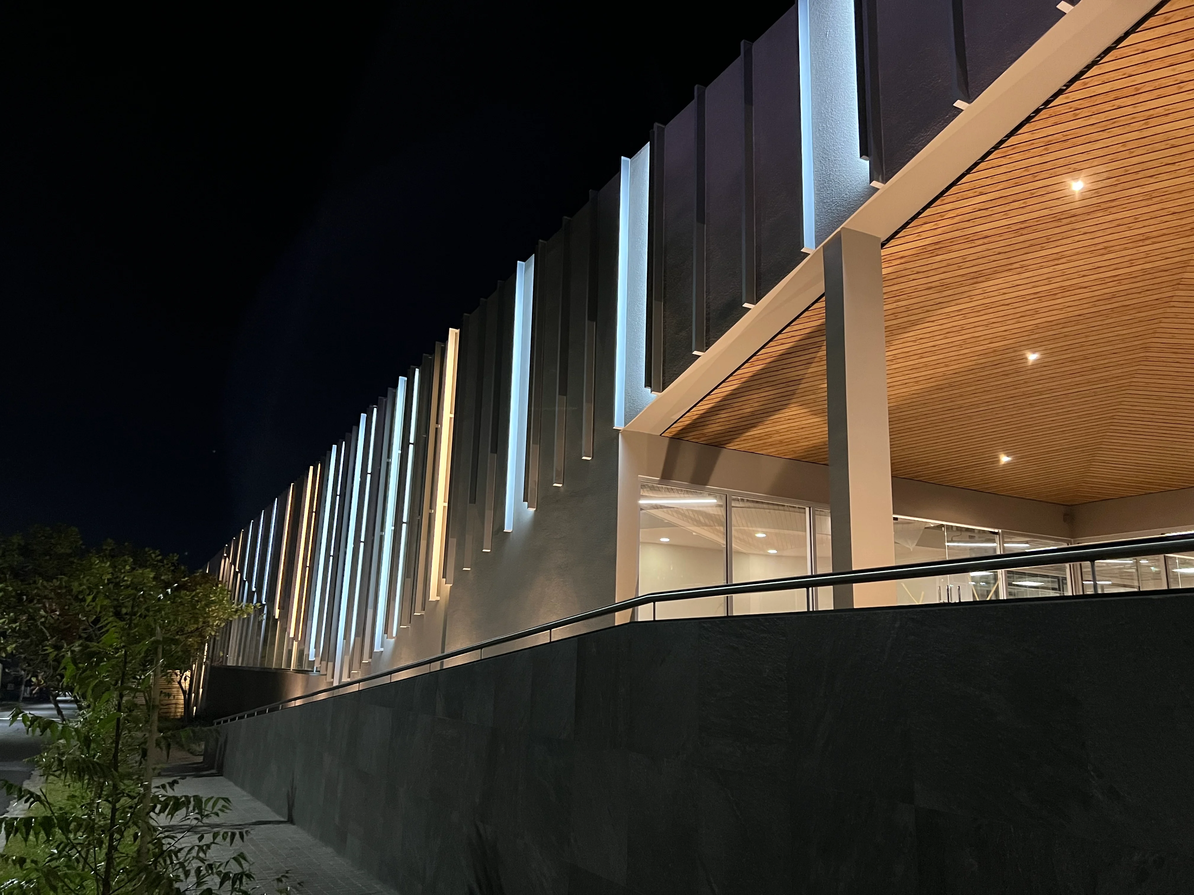 Centro Comercial Complejo Cerro Verde — foto 15
